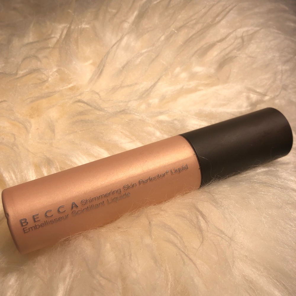 BECCA Shimmering Skin Perfector⭐️